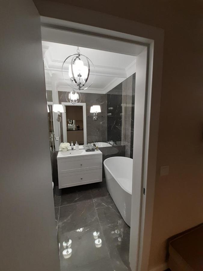 Beige Mood City Apartment Wroclaw Ngoại thất bức ảnh