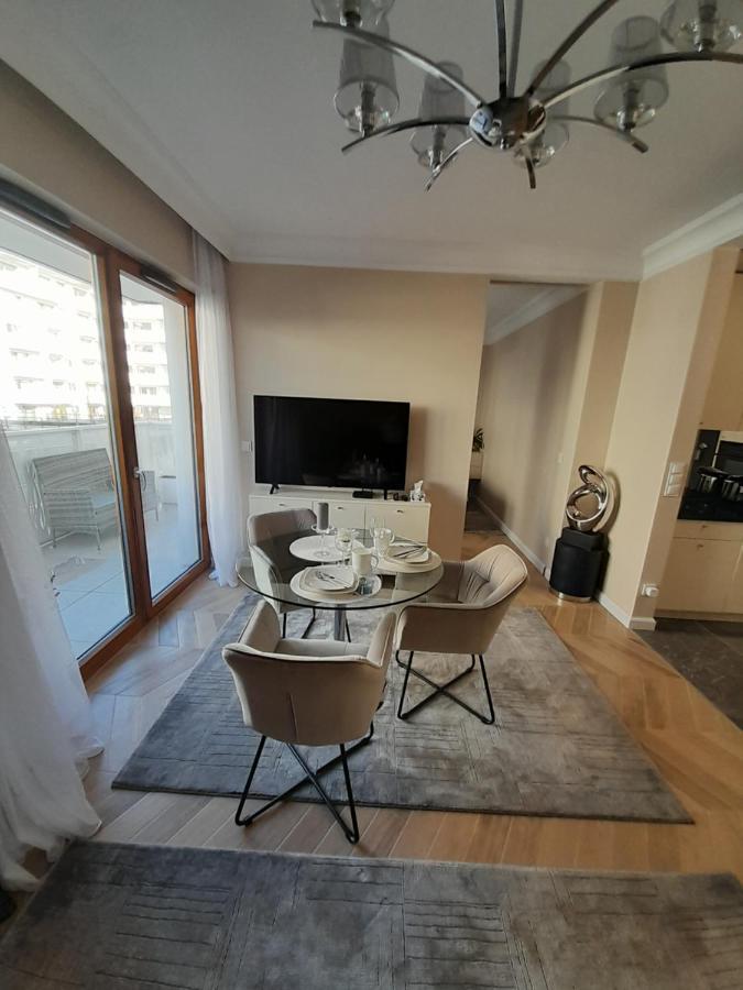 Beige Mood City Apartment Wroclaw Ngoại thất bức ảnh