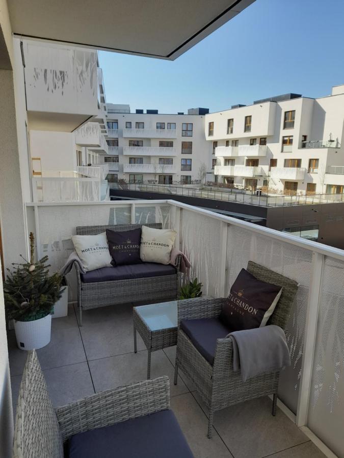 Beige Mood City Apartment Wroclaw Ngoại thất bức ảnh