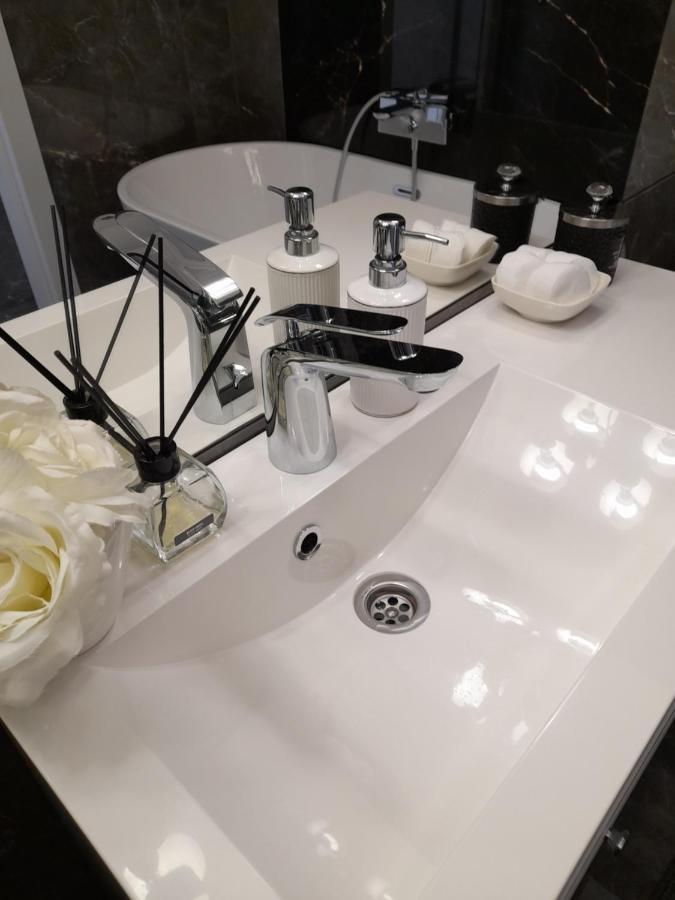 Beige Mood City Apartment Wroclaw Ngoại thất bức ảnh