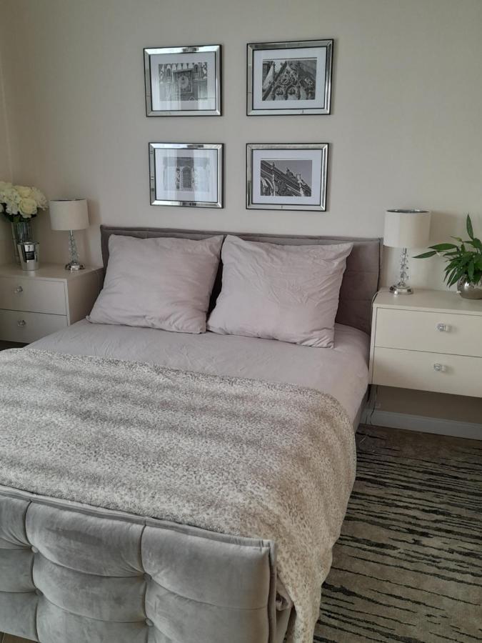 Beige Mood City Apartment Wroclaw Ngoại thất bức ảnh