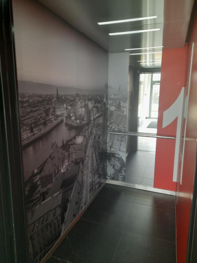 Beige Mood City Apartment Wroclaw Ngoại thất bức ảnh