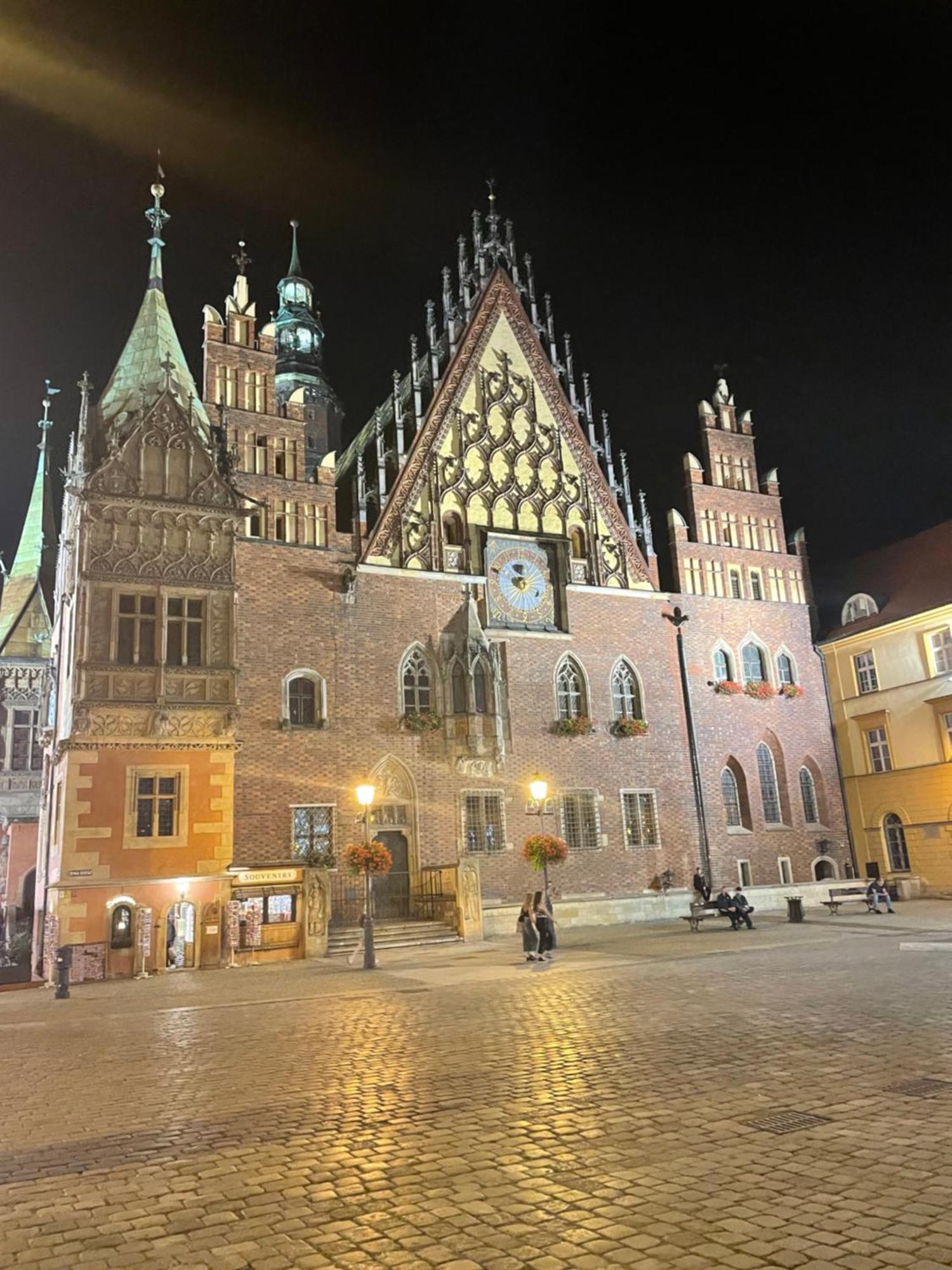 Beige Mood City Apartment Wroclaw Ngoại thất bức ảnh
